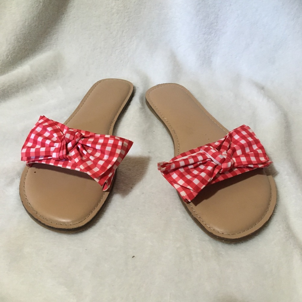 Summer gingham sandals
